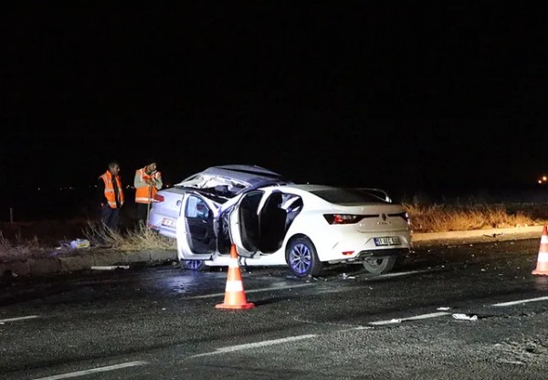 Niğde’de katliam gibi kaza: 3 ölü, 6 yaralı!